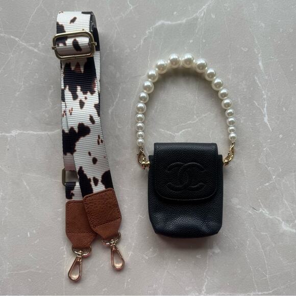 Authentic CHANEL Vintage CC Caviar Leather Mini Pouch Cigarette Crossbody Bag - Picture 12 of 16